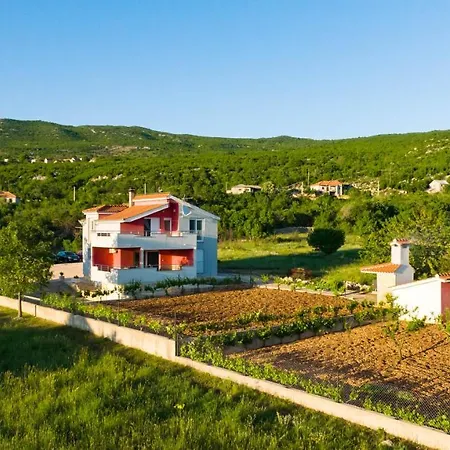 Kulusic House Unesic
