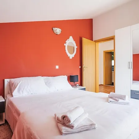 Kulusic House بيت للعطل Unesic