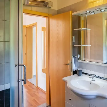 Kulusic House Unesic